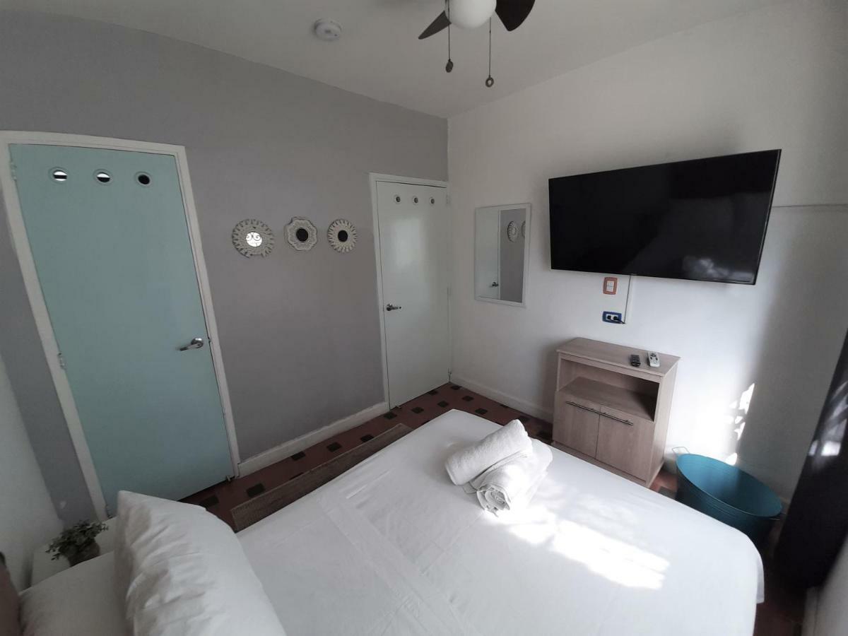 Noah Boutique Hostels ميديلين المظهر الخارجي الصورة